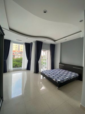 Nice room in District 8