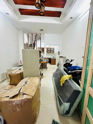 The Ni Sư Huỳnh Liên alley rented, nice house.