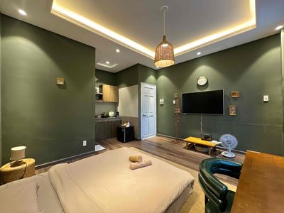 Studio Bancol College Full interior of Tantage Bay, hvhk - Huflit B