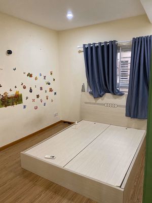 The Tân Bình saddle - 100 M2 (3 bedroom 2 toilets) enough furniture - good price 11 million