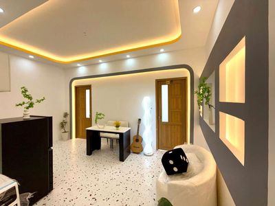 Phan Xích Long-2 new bedrooms built 2 new toilets, built full interiors of 380 M2