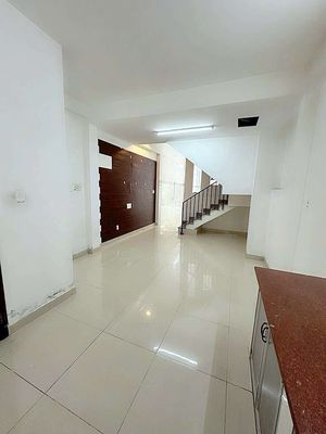 2 floors to the roof Tân Quy area 4X20 M