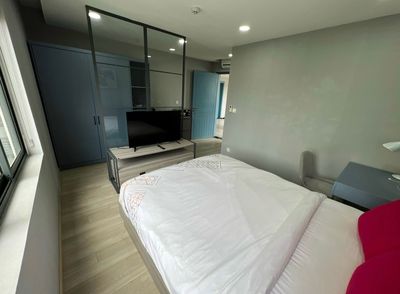 - Nice clean apartment - past District 1 less than 10 p.m.