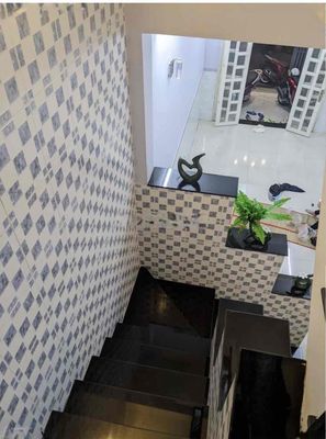 Trịnh Đình Trọng, P.Z.z.1, Q.Tân Phú. (6 bedroom-five toilets)