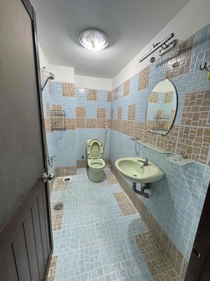 A clear kitchen room opposite the University of Stu Cao Lỗ