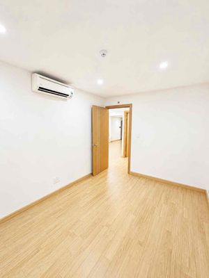 Rent the apartment Starlight Riverside, 72 meters 2 bedrooms 2 toilets, Clear House