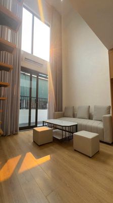 Renting apartment near the University of Science, Greenpoint, CVW, Tsn Airport