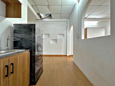 It's the owner of the kitchen room Full inside 15 Tân Bình
