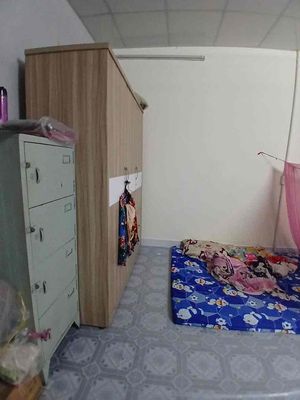 House 4 x8 M clean is like 4 million a month