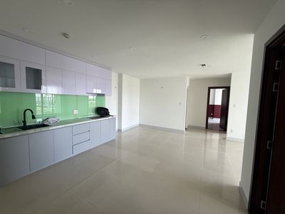 Rent The Mansion-3 bedrooms and 2 clean toilets at 7.5 million a month.
