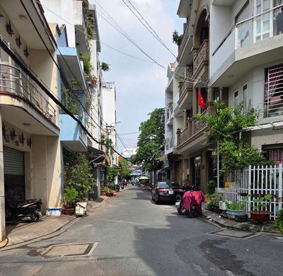 The 8th alley is pushing the 4 X16 M 2 bedrooms, almost rich. garden