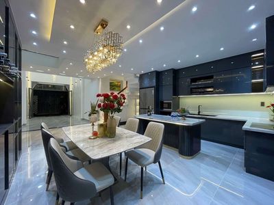 Home 1 is a 3-story vertical building called liên khu 4/5 bhh B
