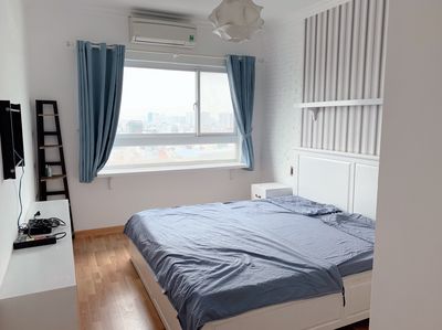 Renting Central Plaza apartment 70 meters, two bedrooms, two toilets, 12 million.