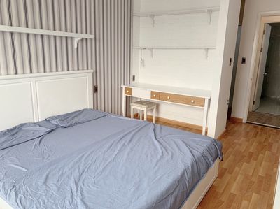 Renting Central Plaza apartment 70 meters, two bedrooms, two toilets, 12 million.