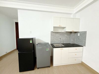 In room 35 m Full Hoàng Văn Thụ DNN 9 Phú Nhuận is located