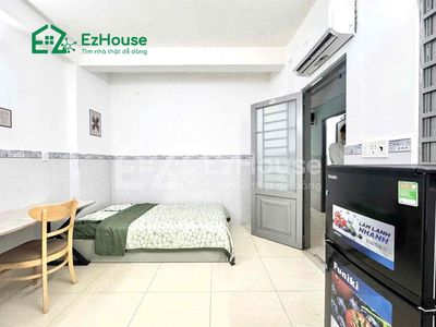 Room service. At 1 - 2 people near the charity college and the Tân Phú pink eagle college.
