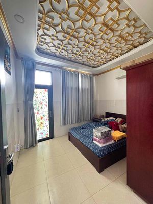 - Đình Nghi Xuân interior close to the fourth quarter of the new armor