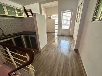 The whole reason for a Trần Khắc Chân street rental is 1.