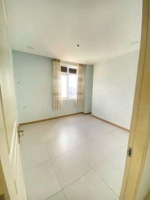 Seven-year apartment rent for three ps, no interior cost 10.5 million a month.