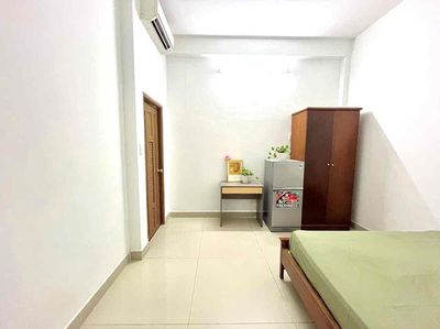 Rent rooms near universities, utility