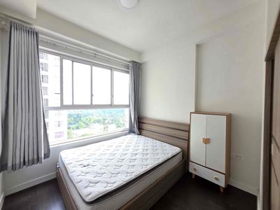 Rent the Golden Mansion apartment. Two bedrooms.
