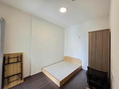 Rent the Golden Mansion apartment. Two bedrooms.