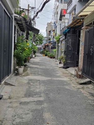 Rent an alleyhouse Huỳnh Văn Nghệ of the 15 Tân Bình district