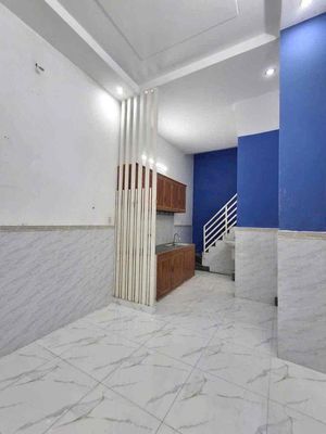 Rent for 4.5 million Thạnh Xuân.