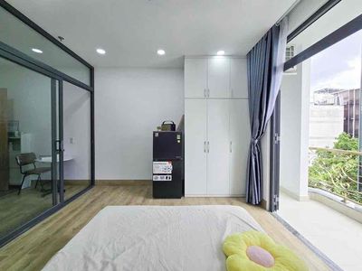 Opening the new apartment 100%-- right at Mai văn Vĩnh-- the right price for the opportunity.