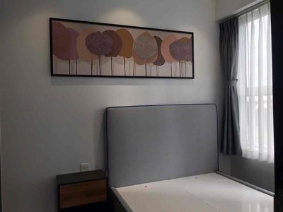 Sunrise Riverside three bedrooms, two toilets full of high-end furniture. corner corner