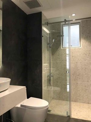 Sunrise Riverside three bedrooms, two toilets full of high-end furniture. corner corner