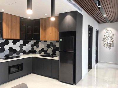 Sunrise Riverside three bedrooms, two toilets full of high-end furniture. corner corner