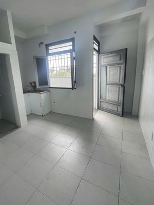 Rent room.