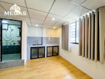 The service apartment is located in Nguyễn Văn Luông.