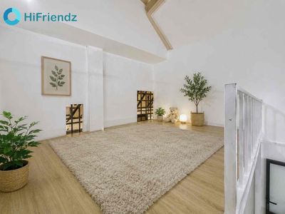 Room 22 mm with security, interior, private toilet - East Society, MEDI