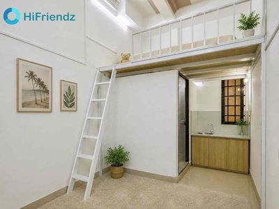 Room 22 mm with security, interior, private toilet - East Society, MEDI