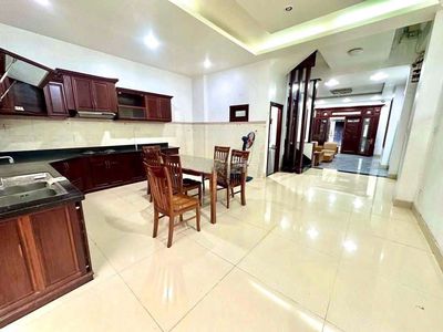 House 1 ground 2 floors - courtyard for 2 cars, 4 bedrooms, 4 two-sided toilets