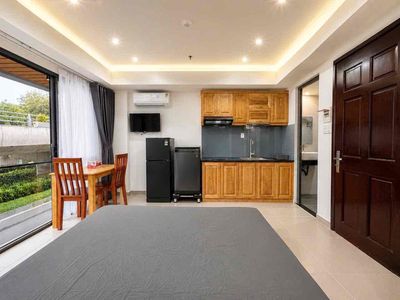 Airway Service apartment near the airport station T3view station