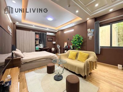The studio is new at Trường Sa.