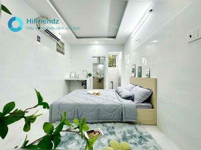 The full interior - near the commercial university - good price - clean clean cool