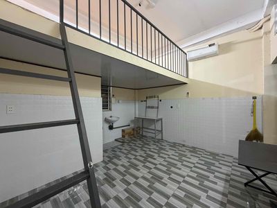The student room has only a few rooms left.