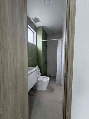 Two bedrooms, two balcony toilets, full interior, elevators, 300 tebs.