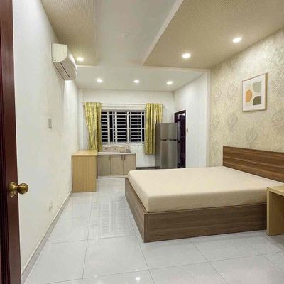 10 bedrooms 1 mb 11 toilet 4 x23 county elevator 106 goes to 440 US Rents 58 million6