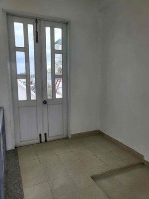 Rent a house near the Bridge area 180 meters 1 .10th floor 4th floor bedroom 3 toilets