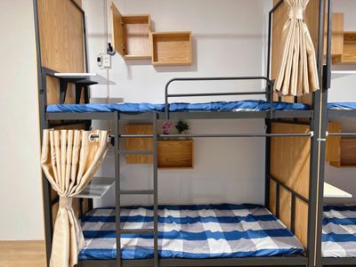 Renting county dorms 10 near the beautiful location schools.