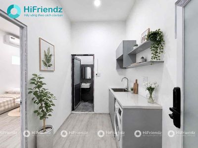 Opening the service apartment near the czar’s school, bordering the district’s 1 - 3