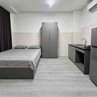 Rent a mini-full interior near the medical university. Six minutes on the Hog Eagle.
