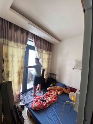 Go to the 16 P service apartment near the university. It's gonna be District 12.