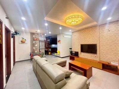 We need to rent a cheap apartment near Bi-Phil, Metro.