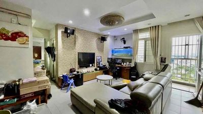 We need to rent a cheap apartment near Bi-Phil, Metro.